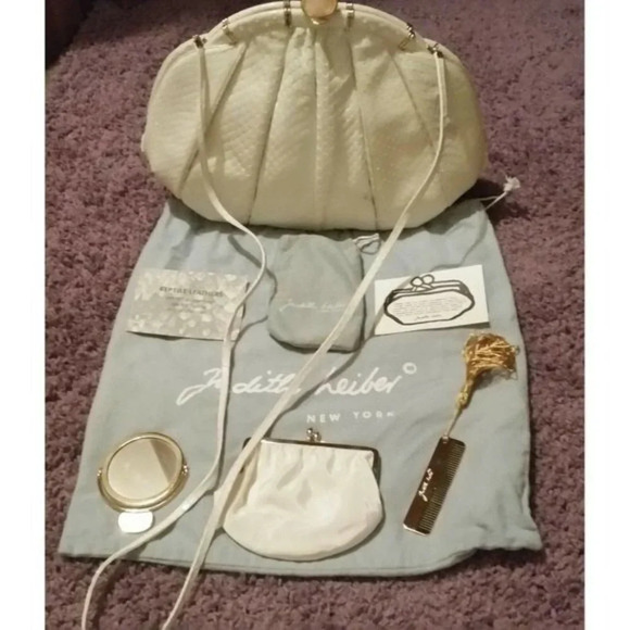 VTG Judith Leiber Snakeskin White Handbag with Pink Agate Grannycore Orig Box - Picture 1 of 12